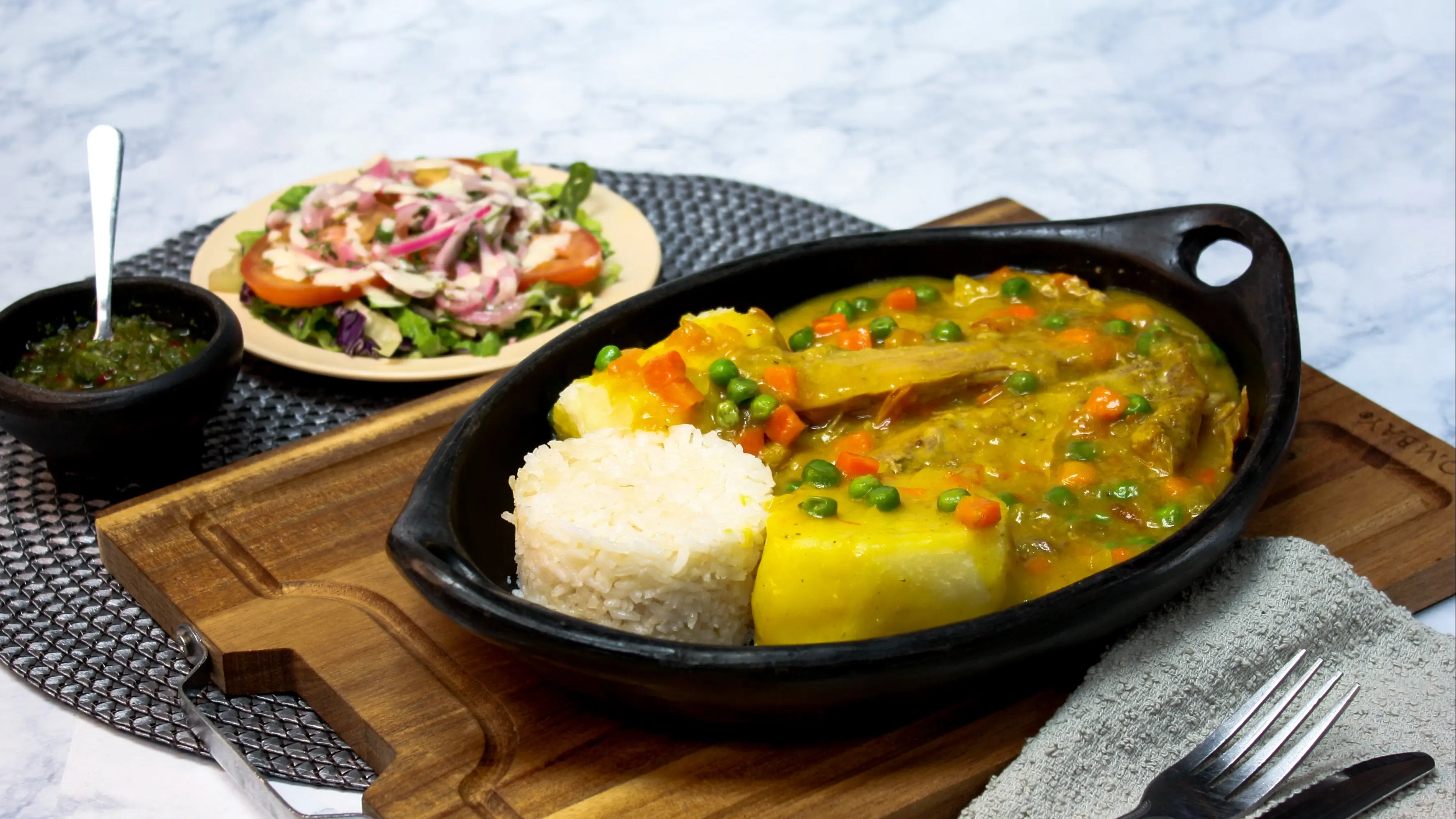 Sobrebarriga_en_salsa